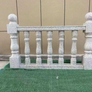 广州芝麻白阳台栏杆 花岗岩栏杆