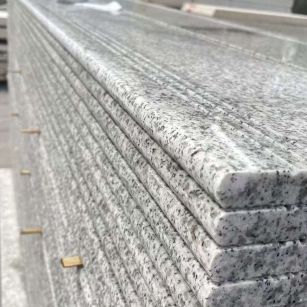 广州芝麻白楼梯踏步 花岗岩楼梯板材