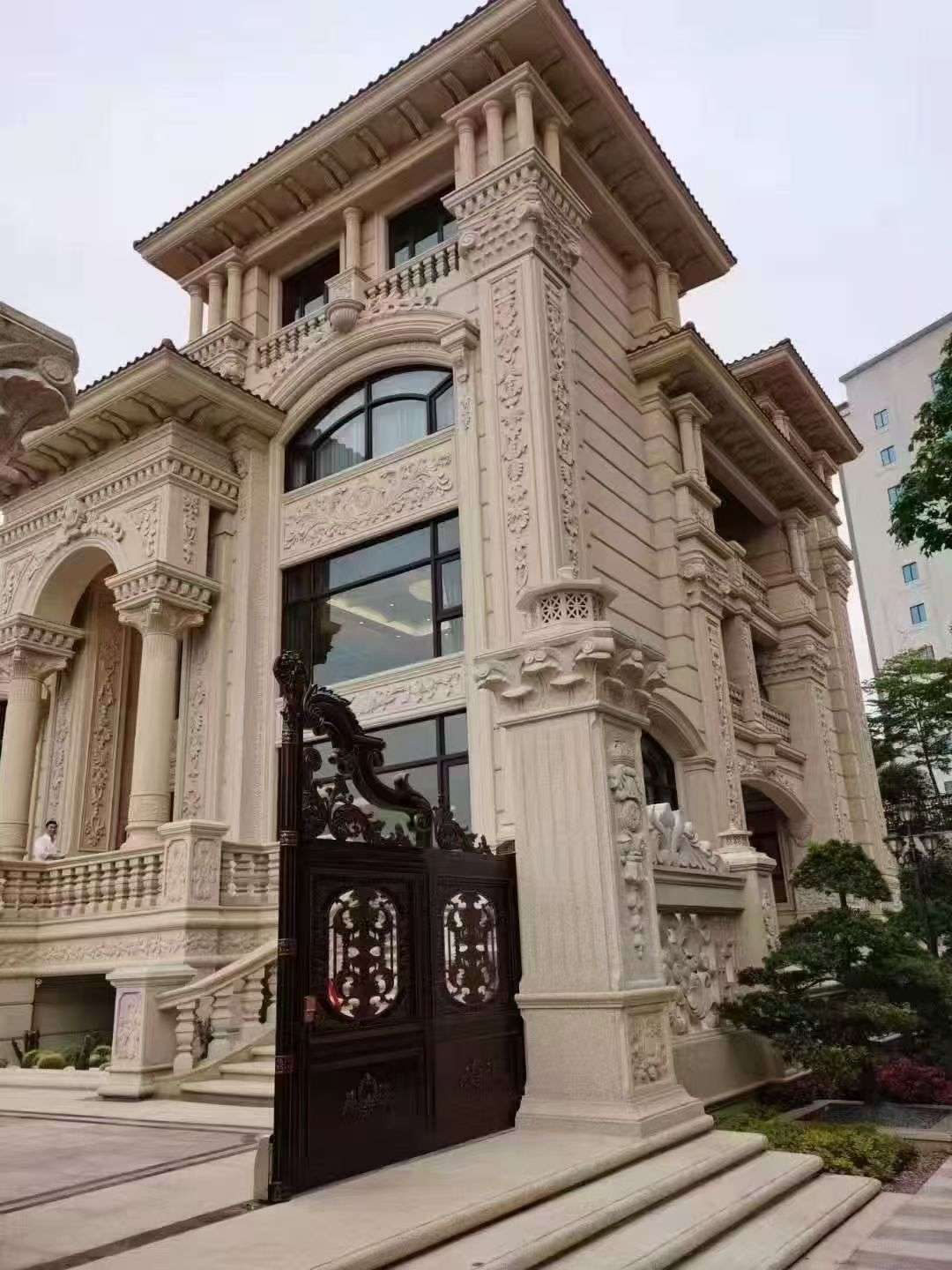 广州黄金麻别墅外墙异形定制