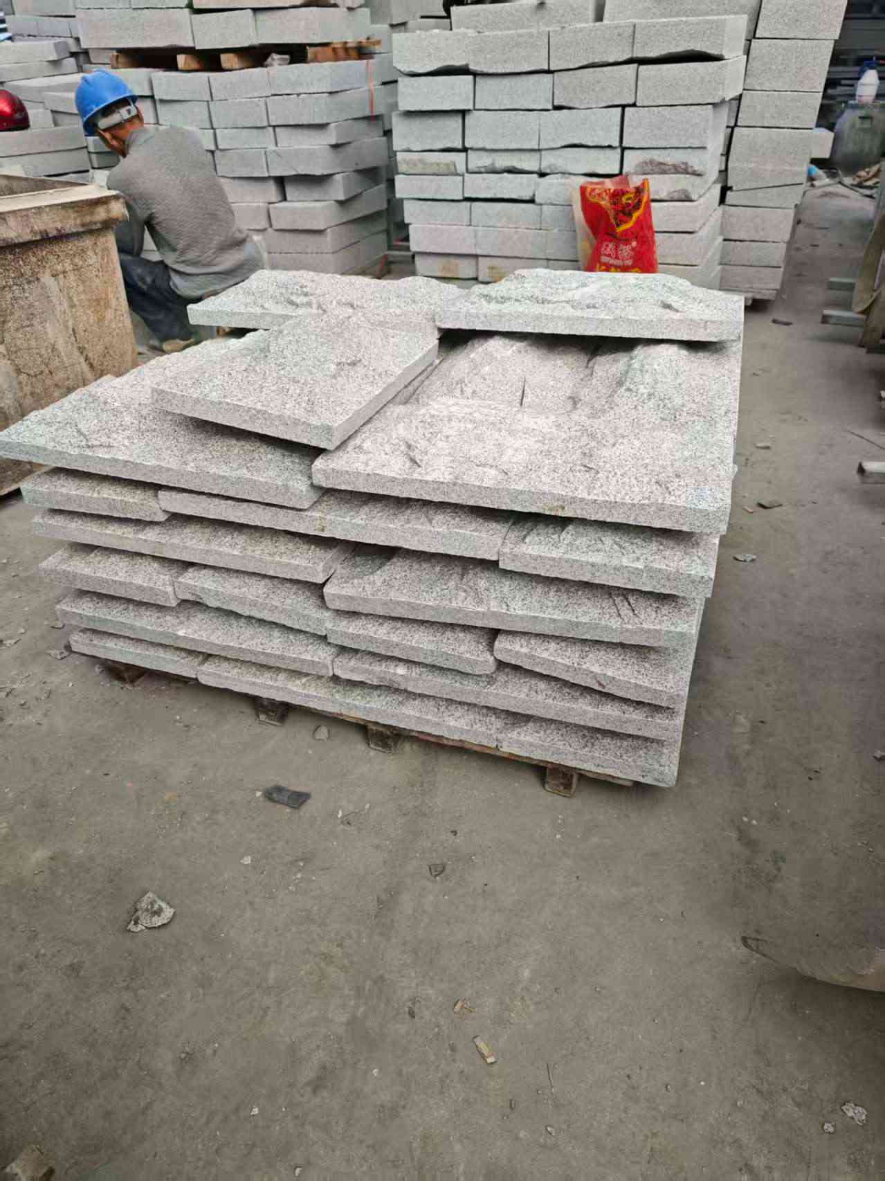 广州芝麻白蘑菇石，自然面